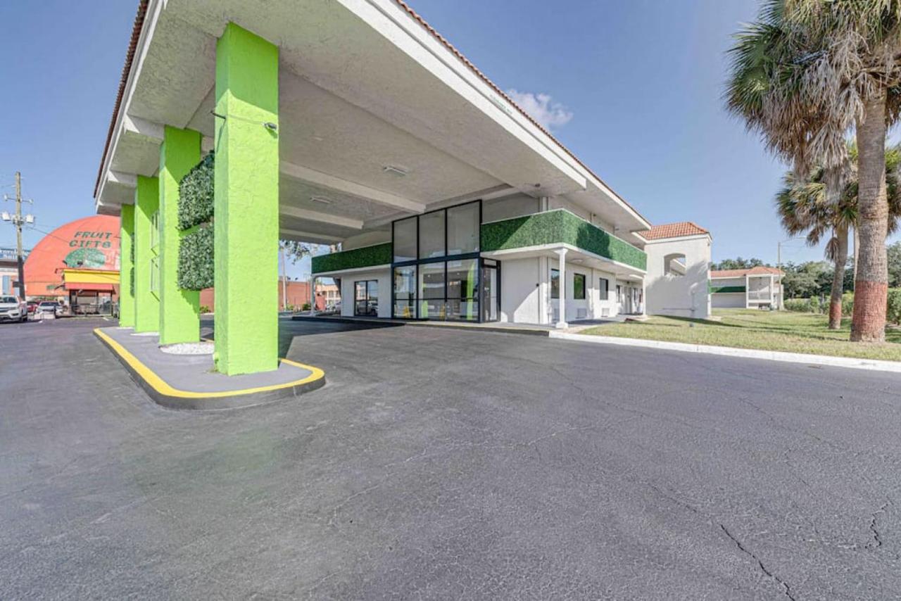 Travel Lodge By Wyndham 10 Min From Disney Kissimmee Exteriör bild